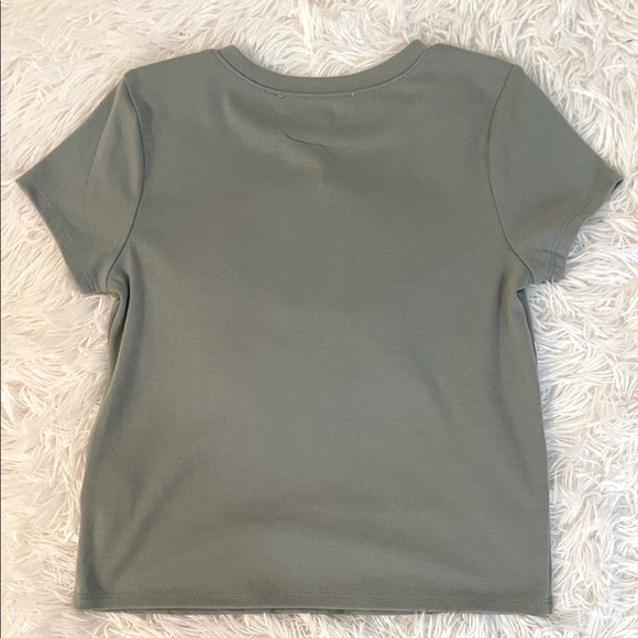 Honey & Sparkle Kids Green Tee with White Tulle Accent Size Medium NWT - Picture 2 of 5